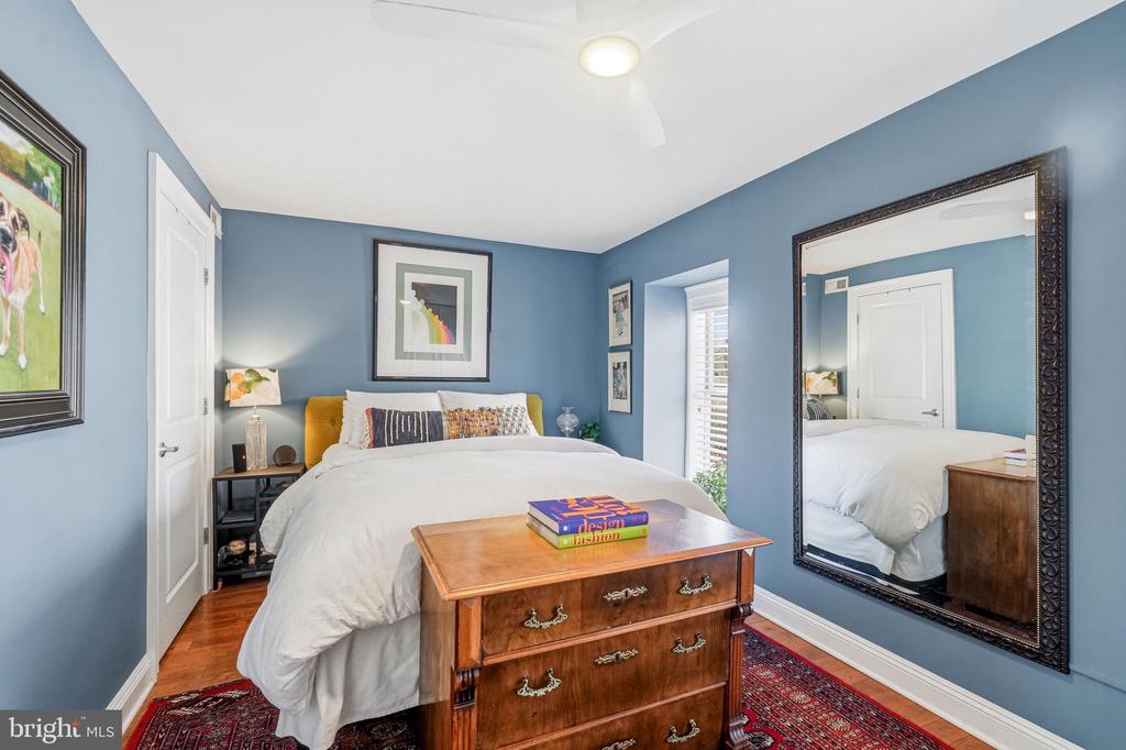 1906 PINE STREET 00 4