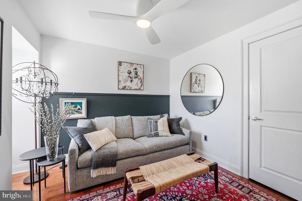 1906 PINE STREET 00 4