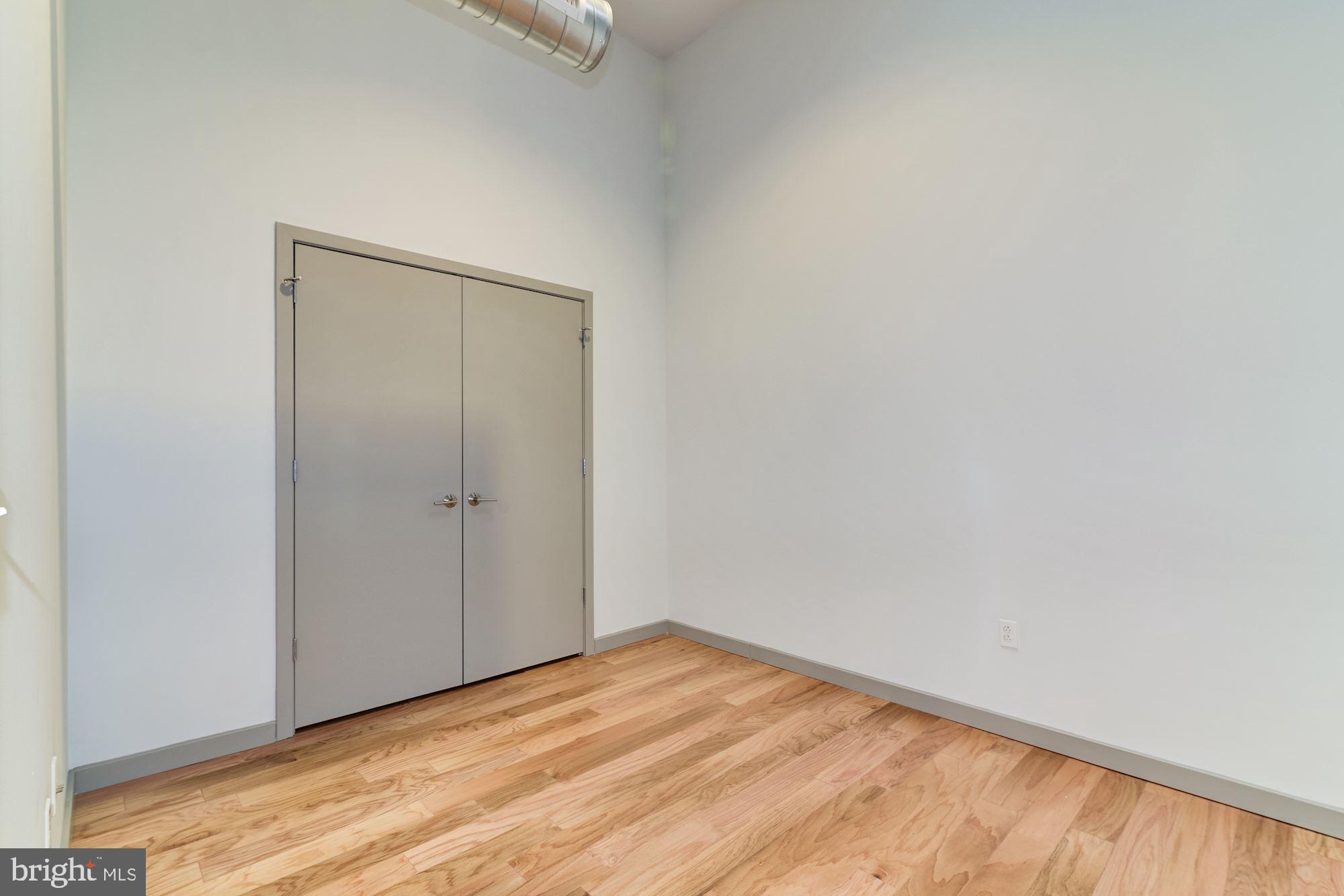 1125 SANSOM STREET 1B-318