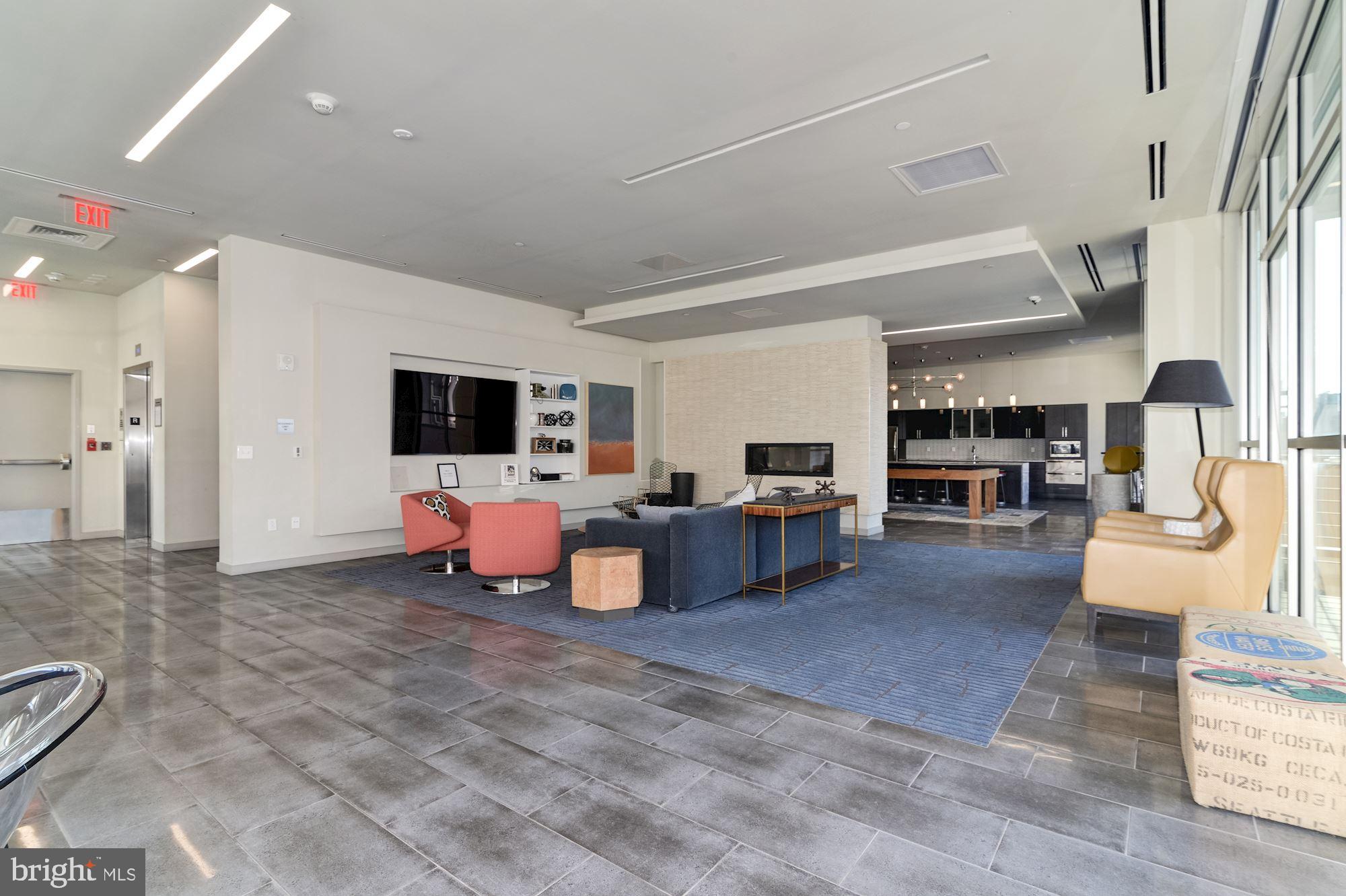 1125 SANSOM STREET 1B-318