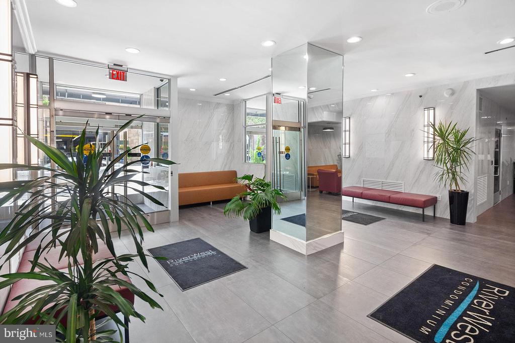 2101 CHESTNUT STREET 17 512