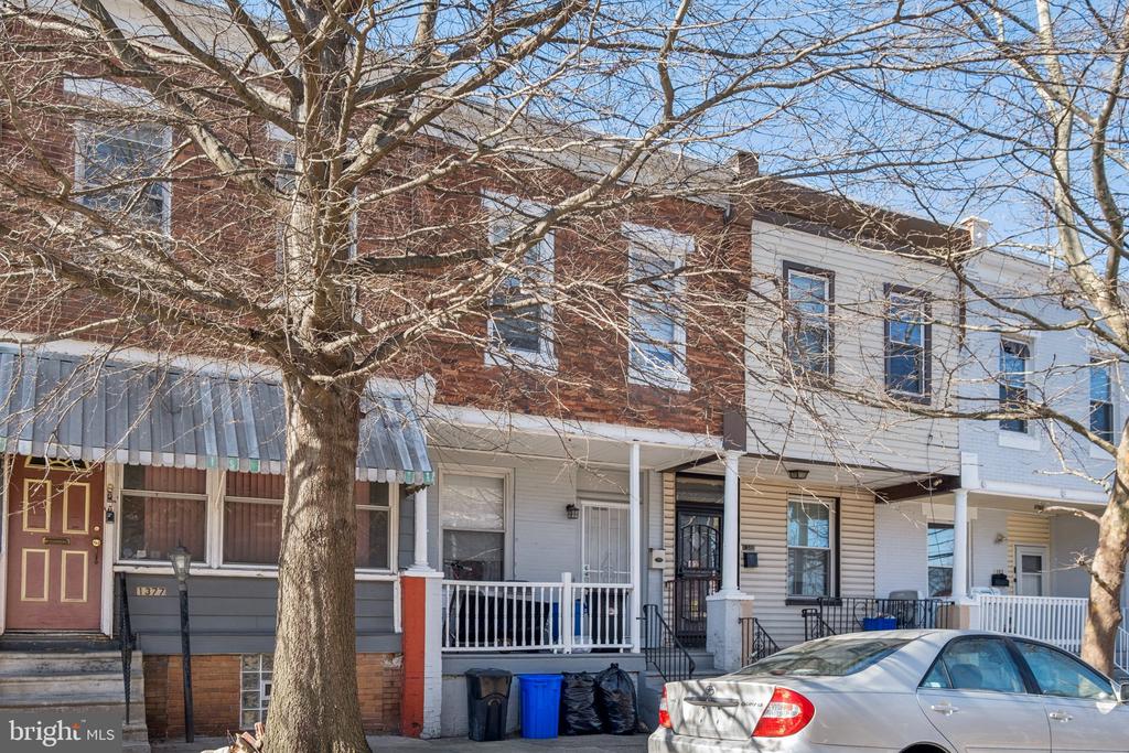 1379 NARRAGANSETT STREET