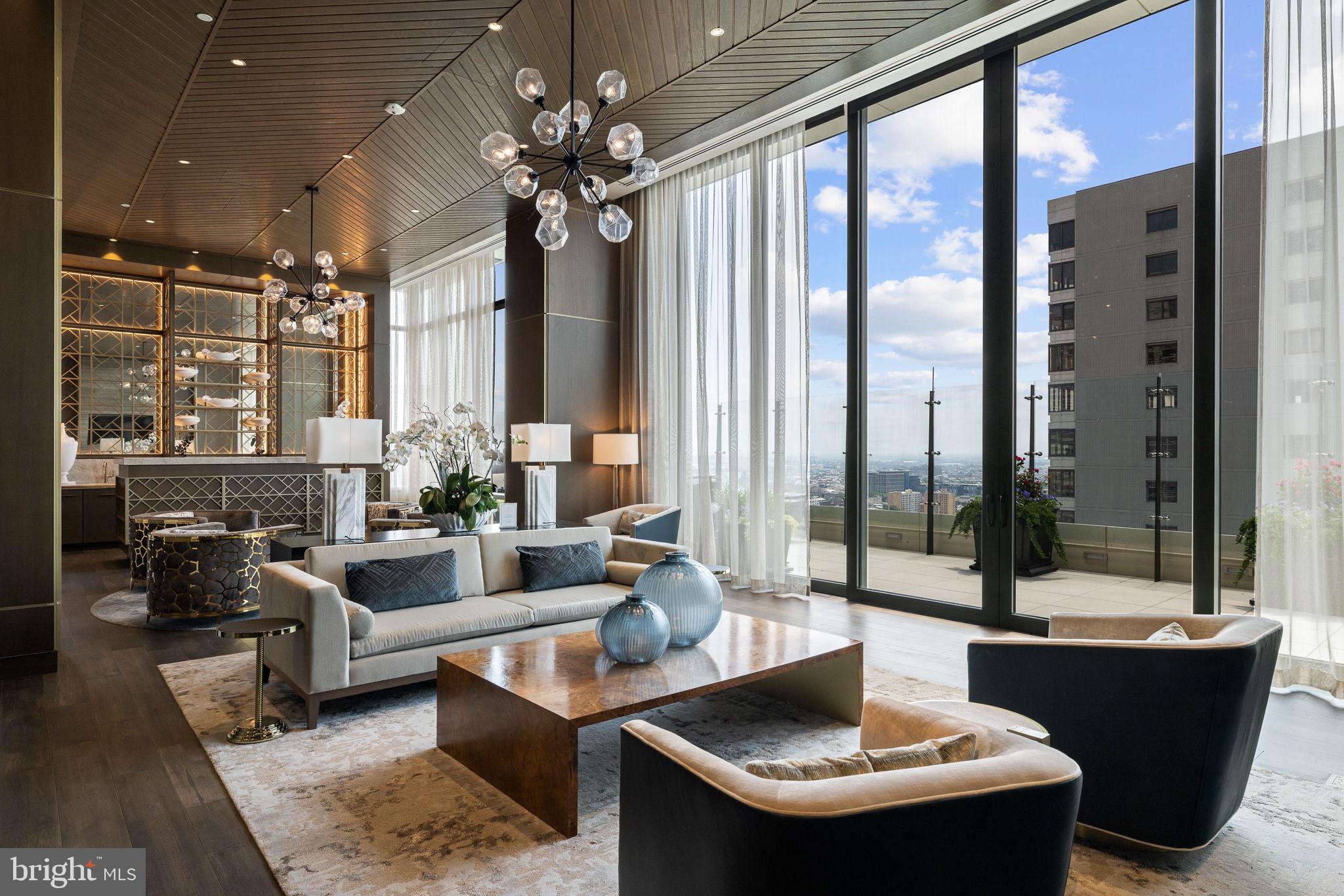 1911 WALNUT STREET 2804