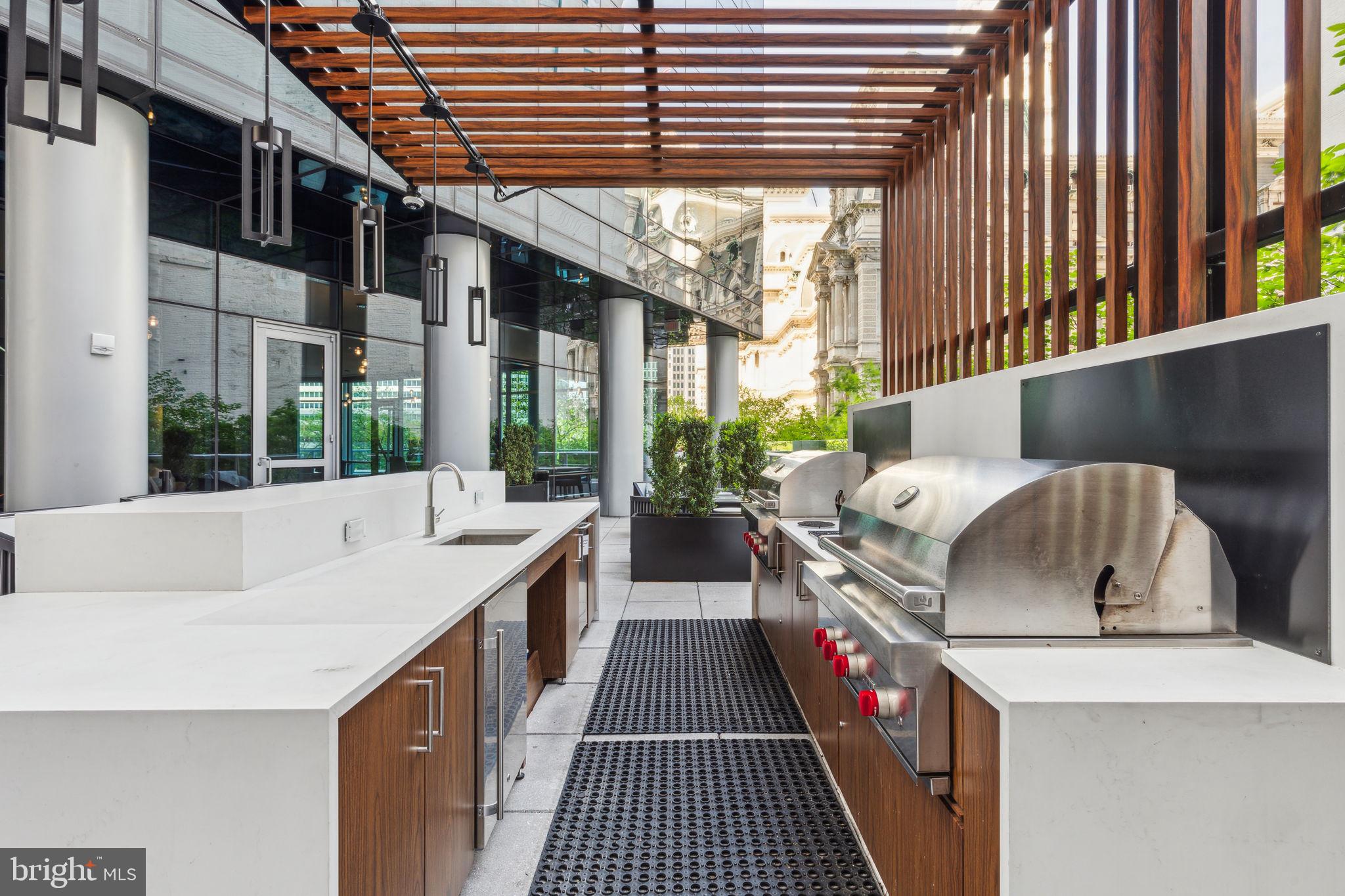 1414 S PENN SQUARE 30CDE