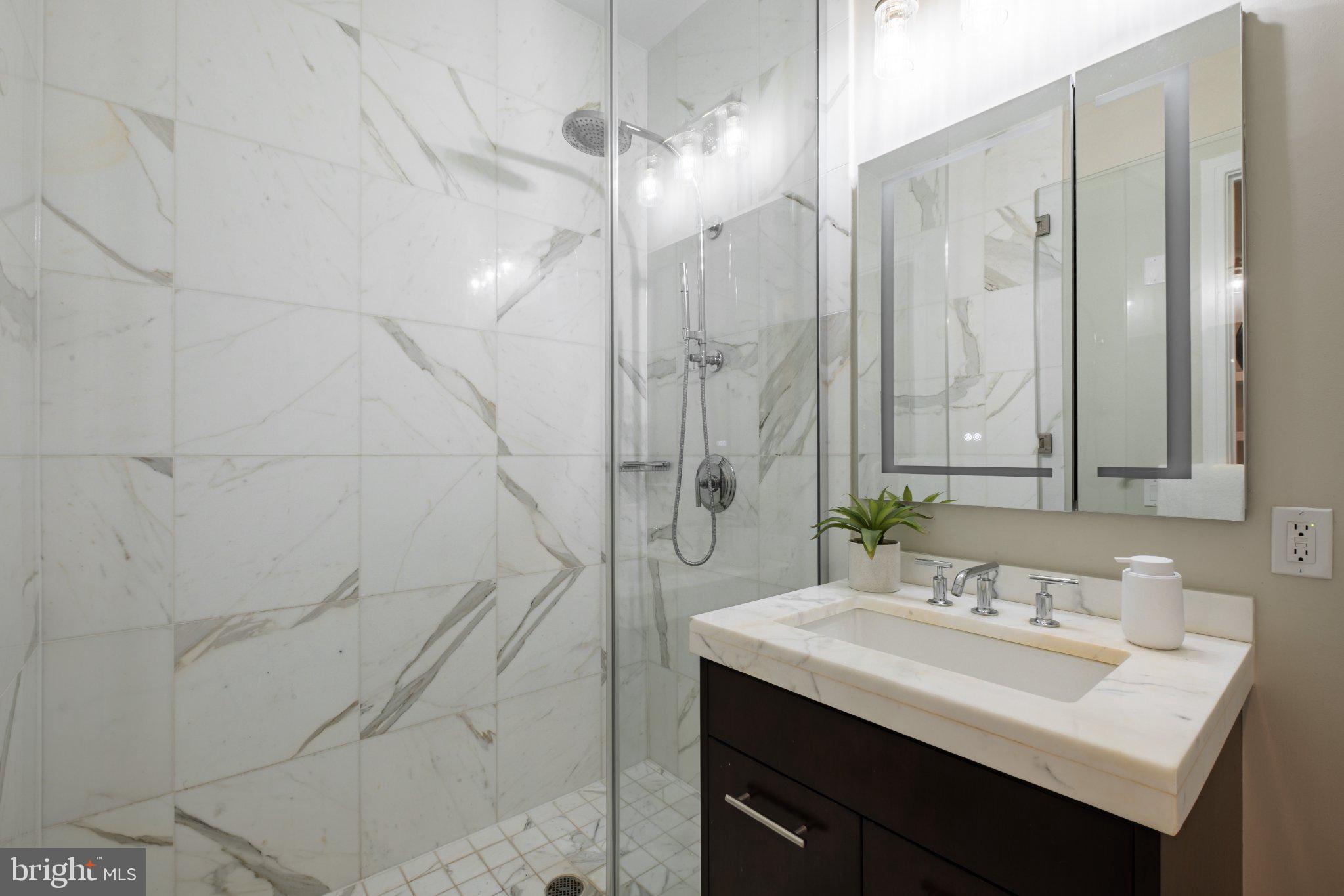 1414 S PENN SQUARE 30CDE