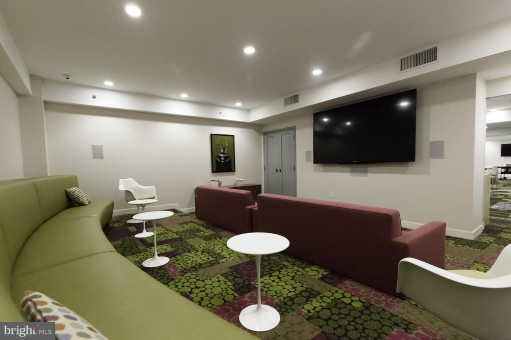 42 S 15TH STREET 2B-1208