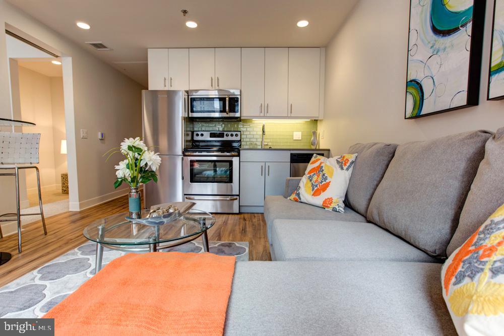 42 S 15TH STREET 2B-1208