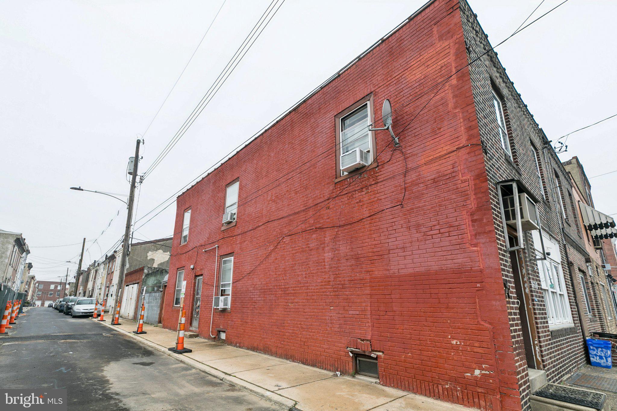 2638 E LEHIGH AVENUE