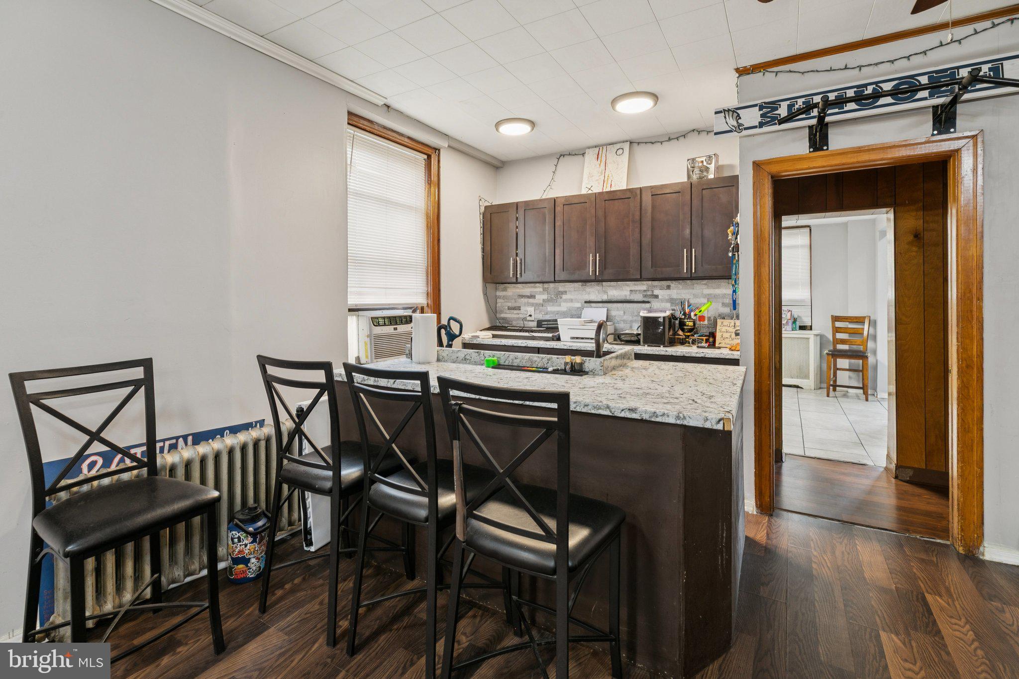 2638 E LEHIGH AVENUE