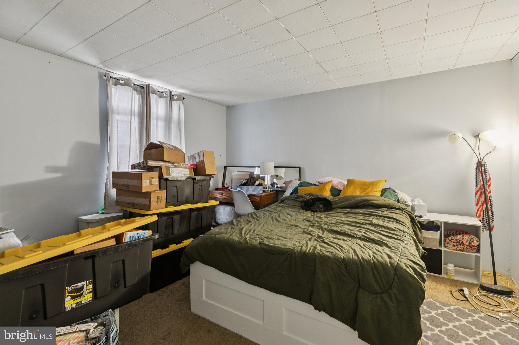 2638 E LEHIGH AVENUE