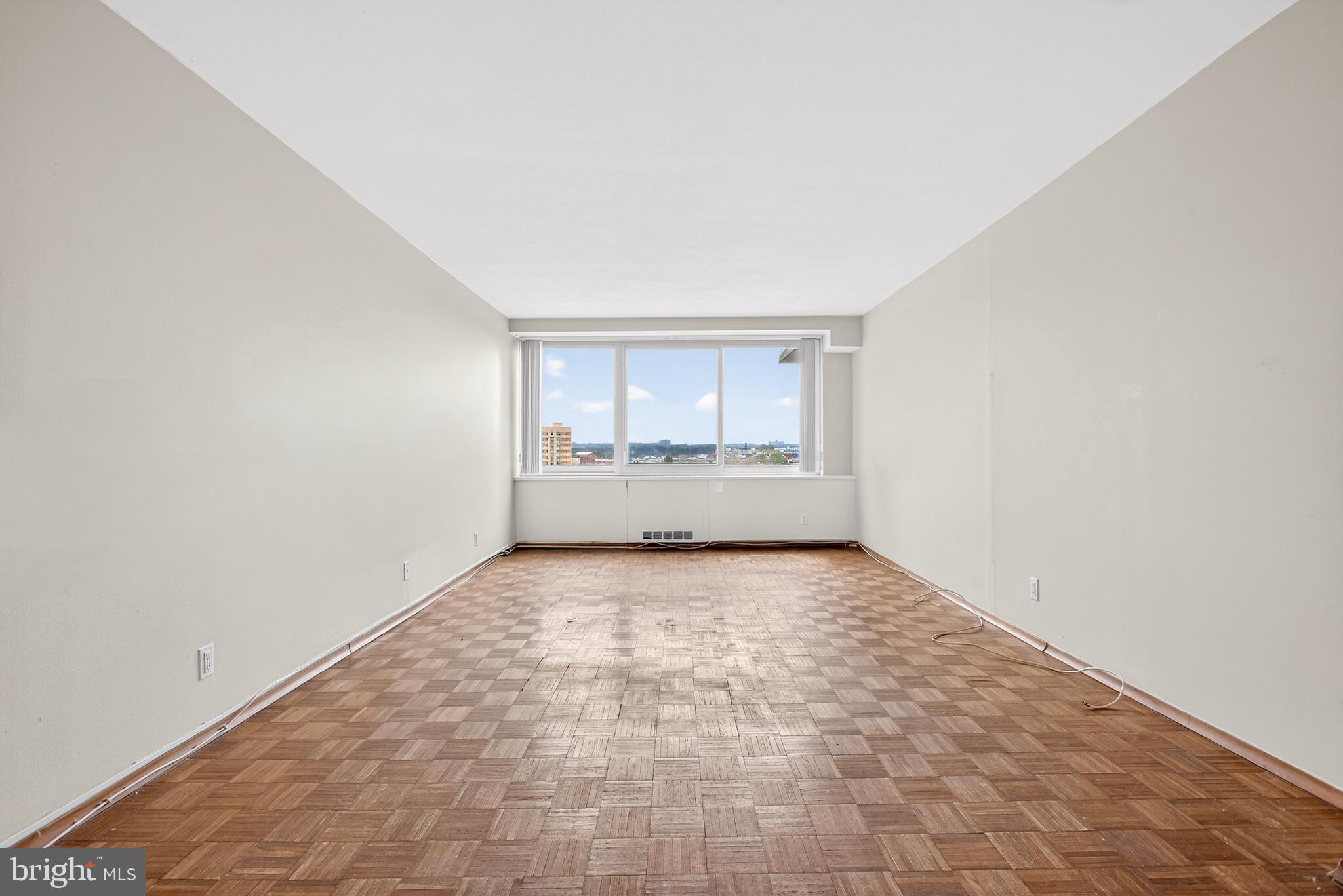 2401 PENNSYLVANIA AVENUE 00 10B22
