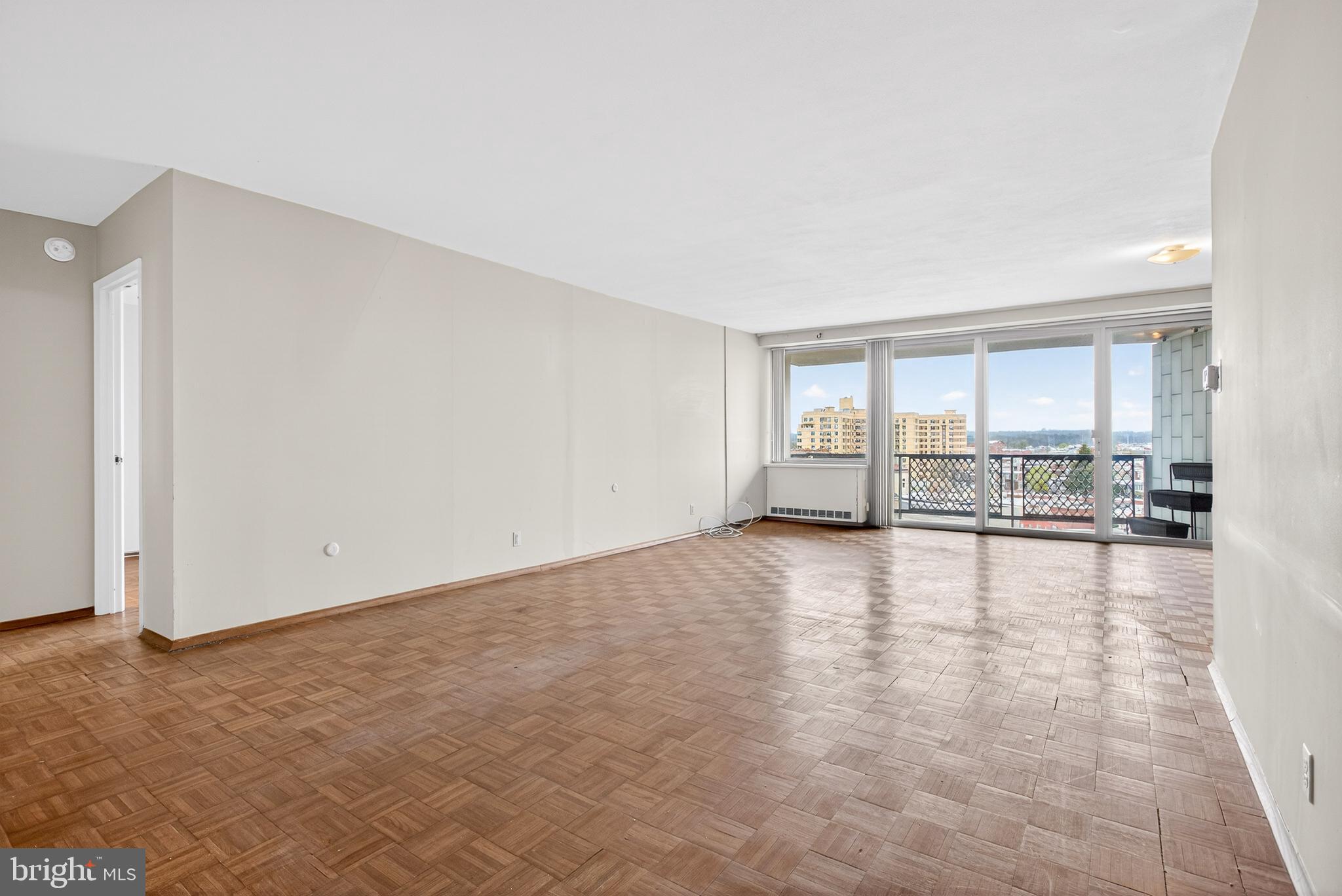 2401 PENNSYLVANIA AVENUE 00 10B22