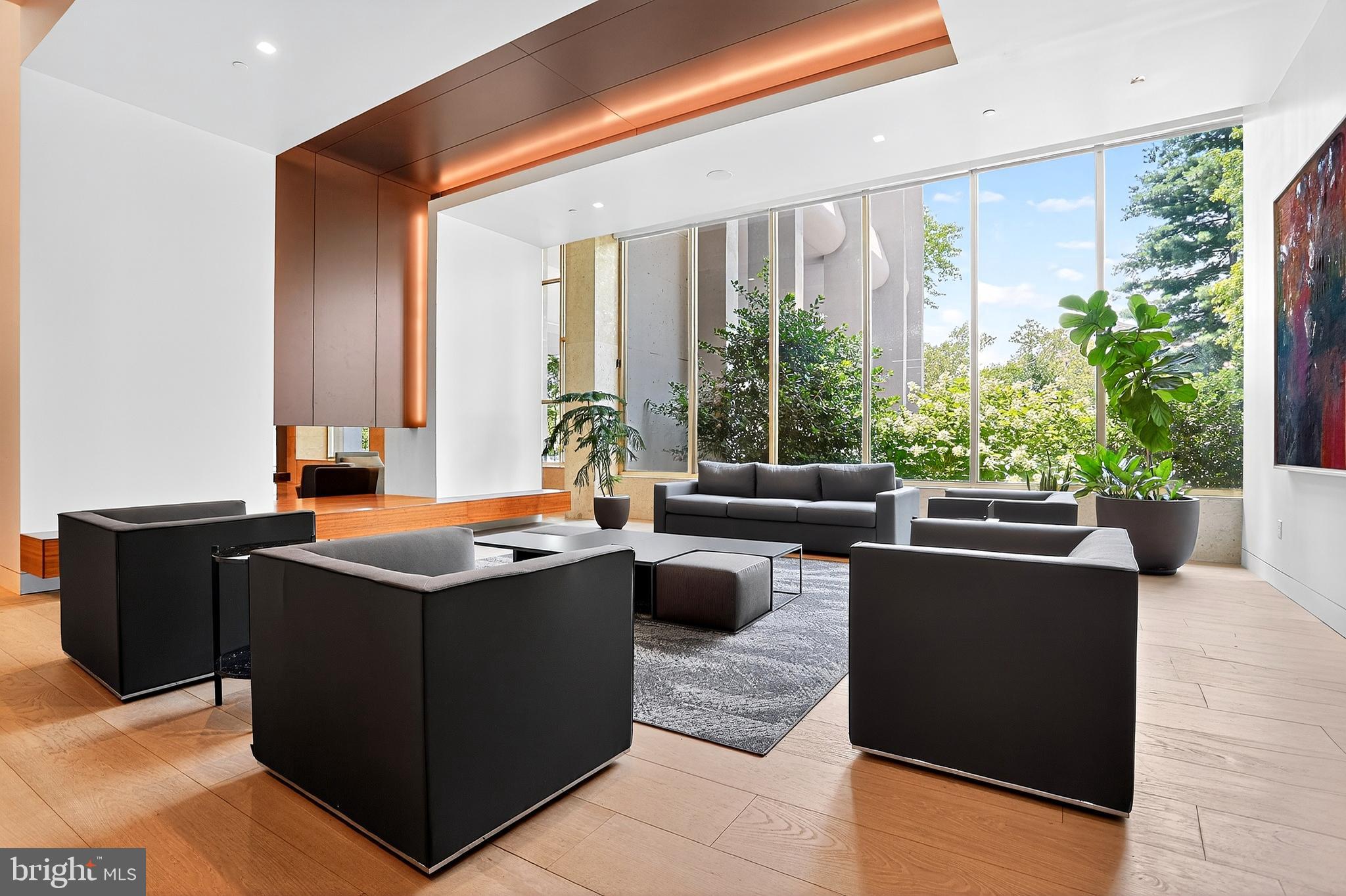 2401 PENNSYLVANIA AVENUE 00 10B22