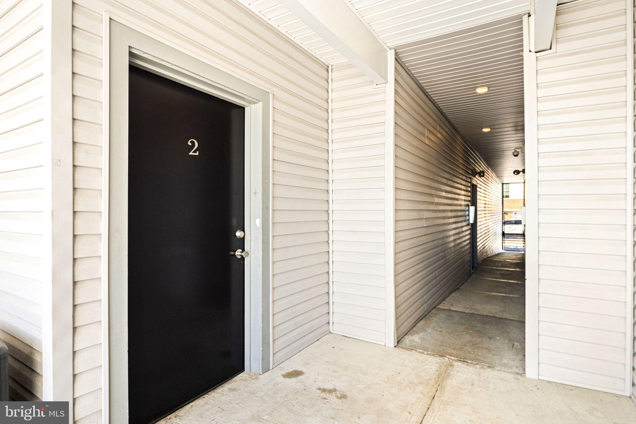 1839 N 6TH STREET 00 2