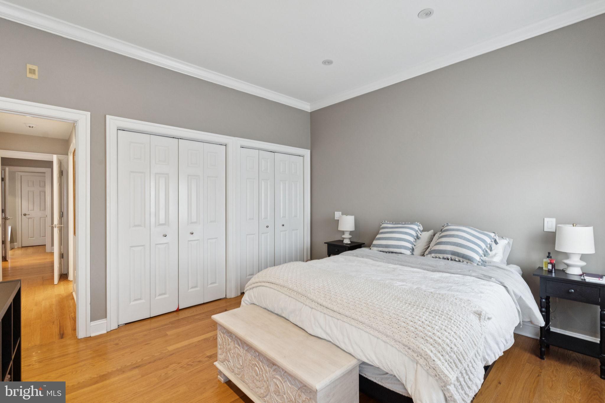 1615 SPRUCE STREET 1617 400