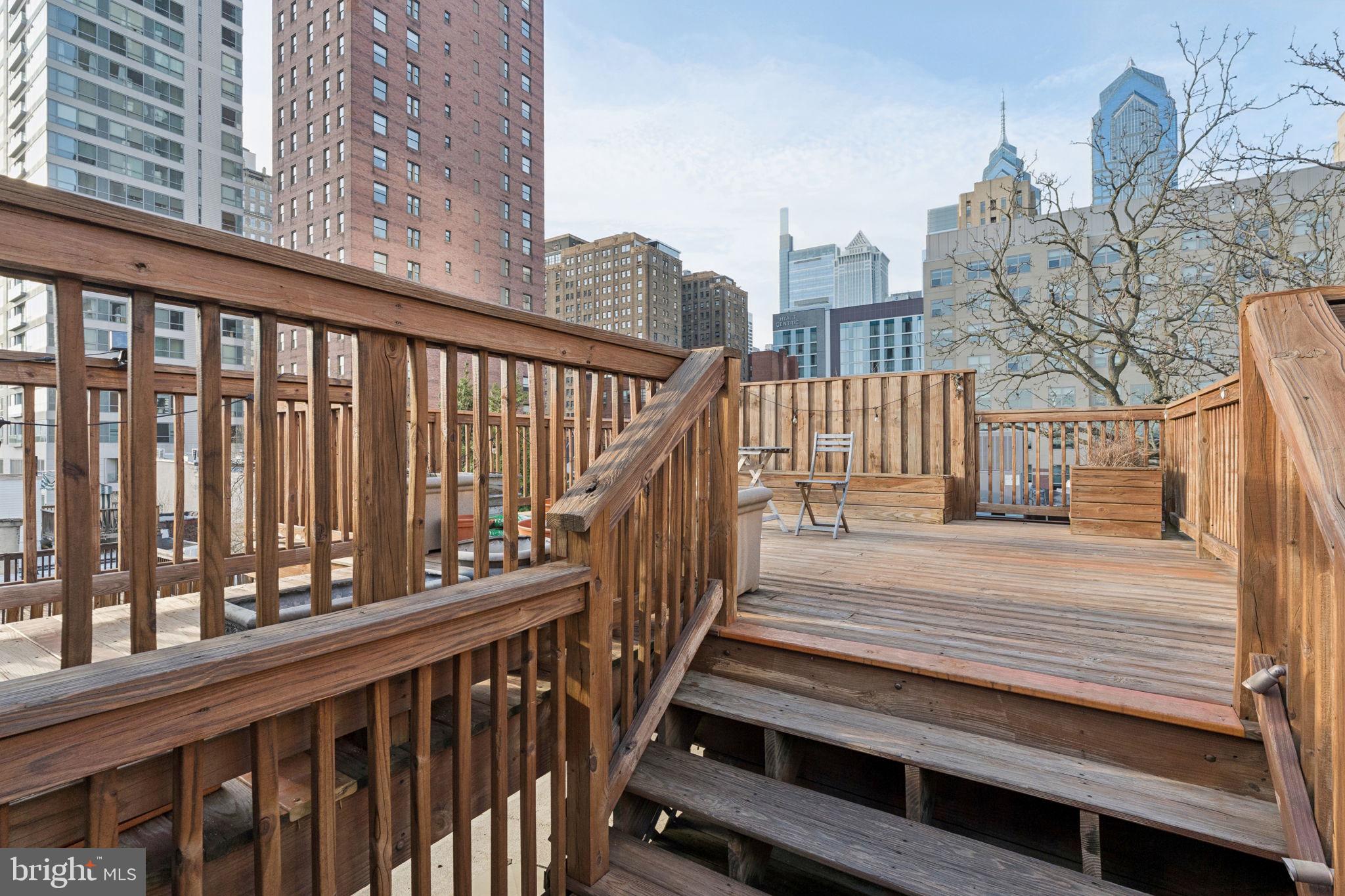 1615 SPRUCE STREET 1617 400