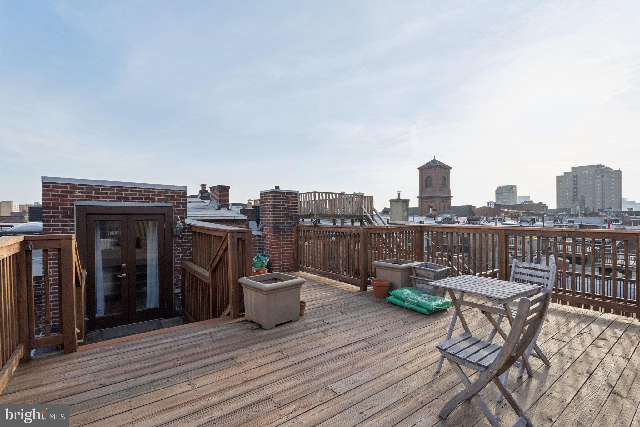 1615 SPRUCE STREET 1617 400