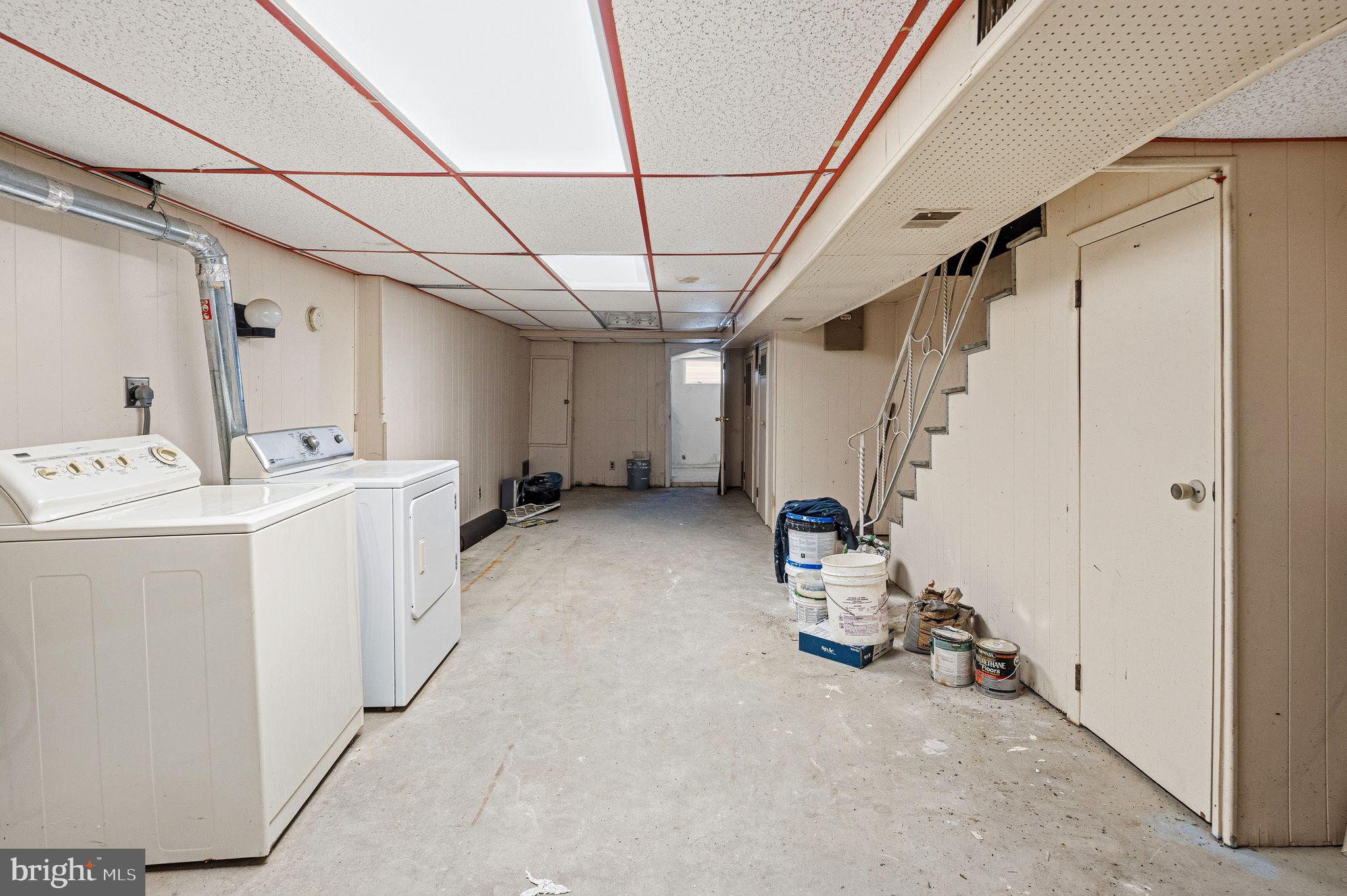 1549 N ROBINSON STREET