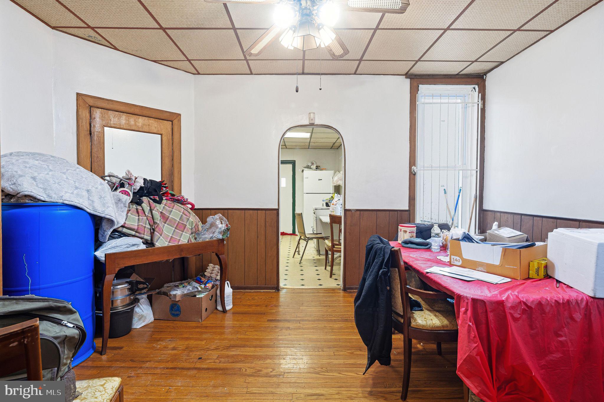 1549 N ROBINSON STREET