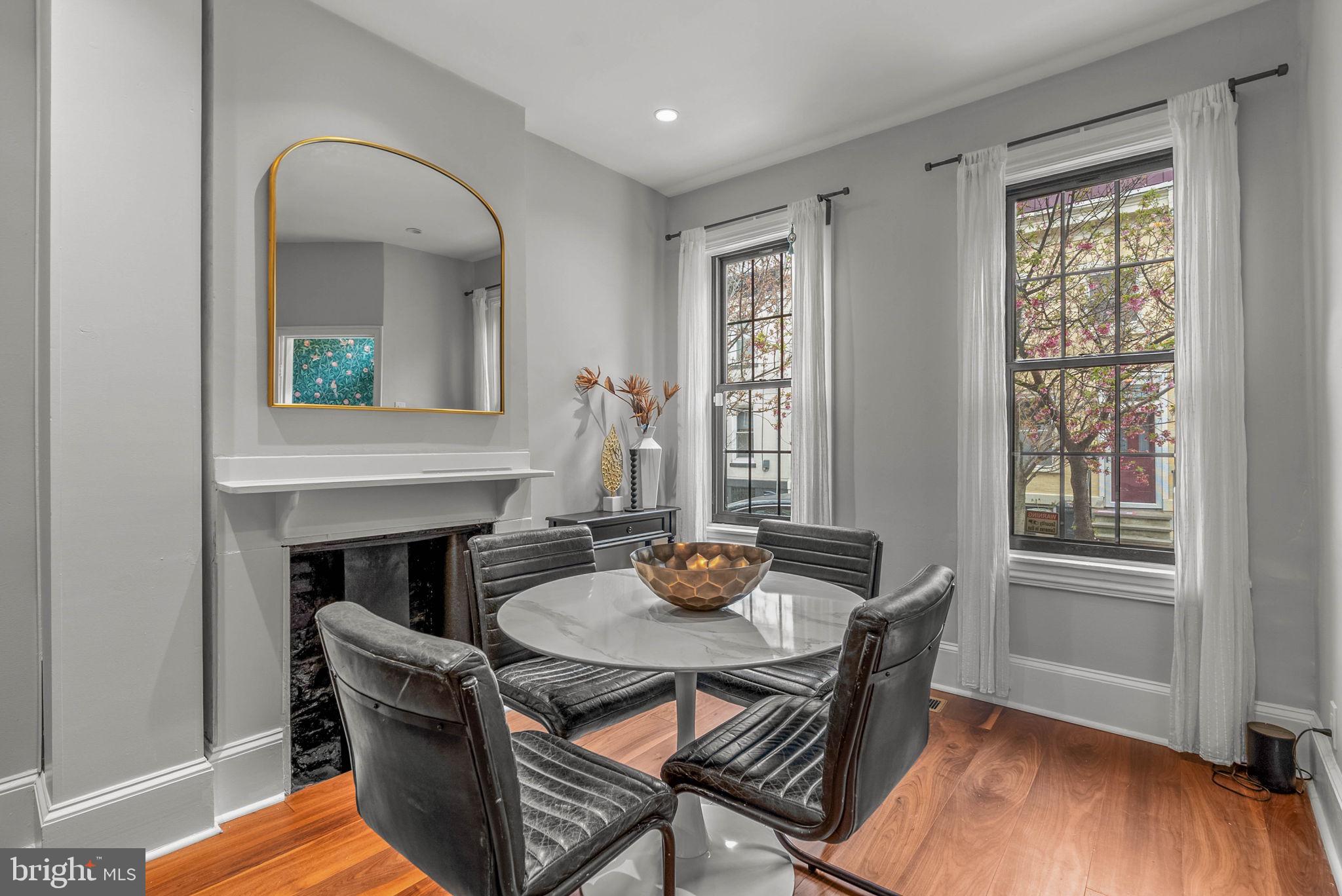 2729 CAMBRIDGE STREET