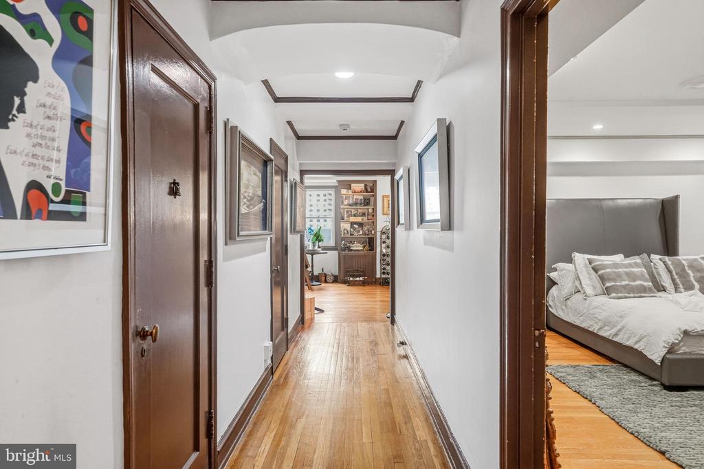 1901 WALNUT STREET 6F