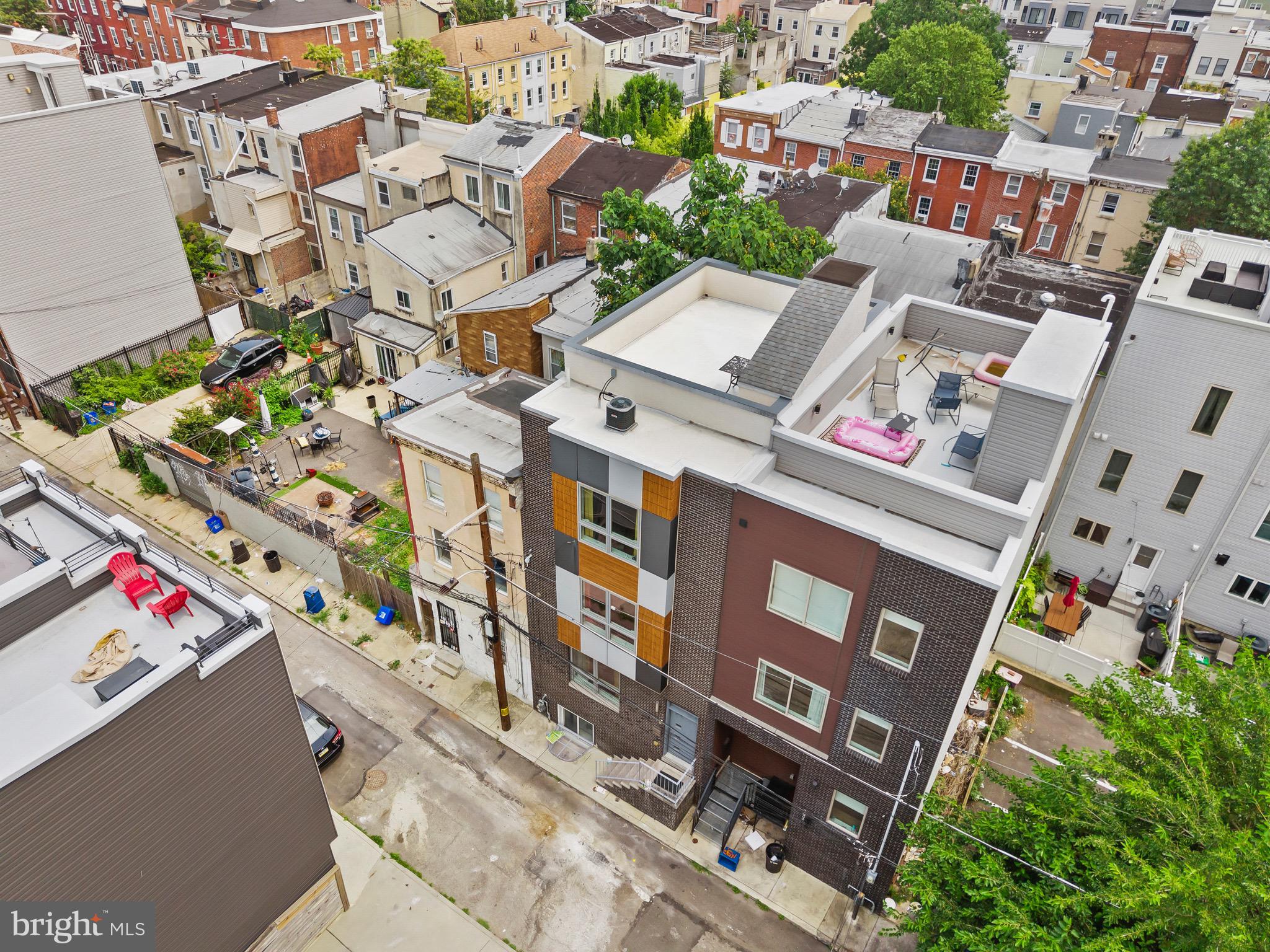 1435 N ORKNEY STREET