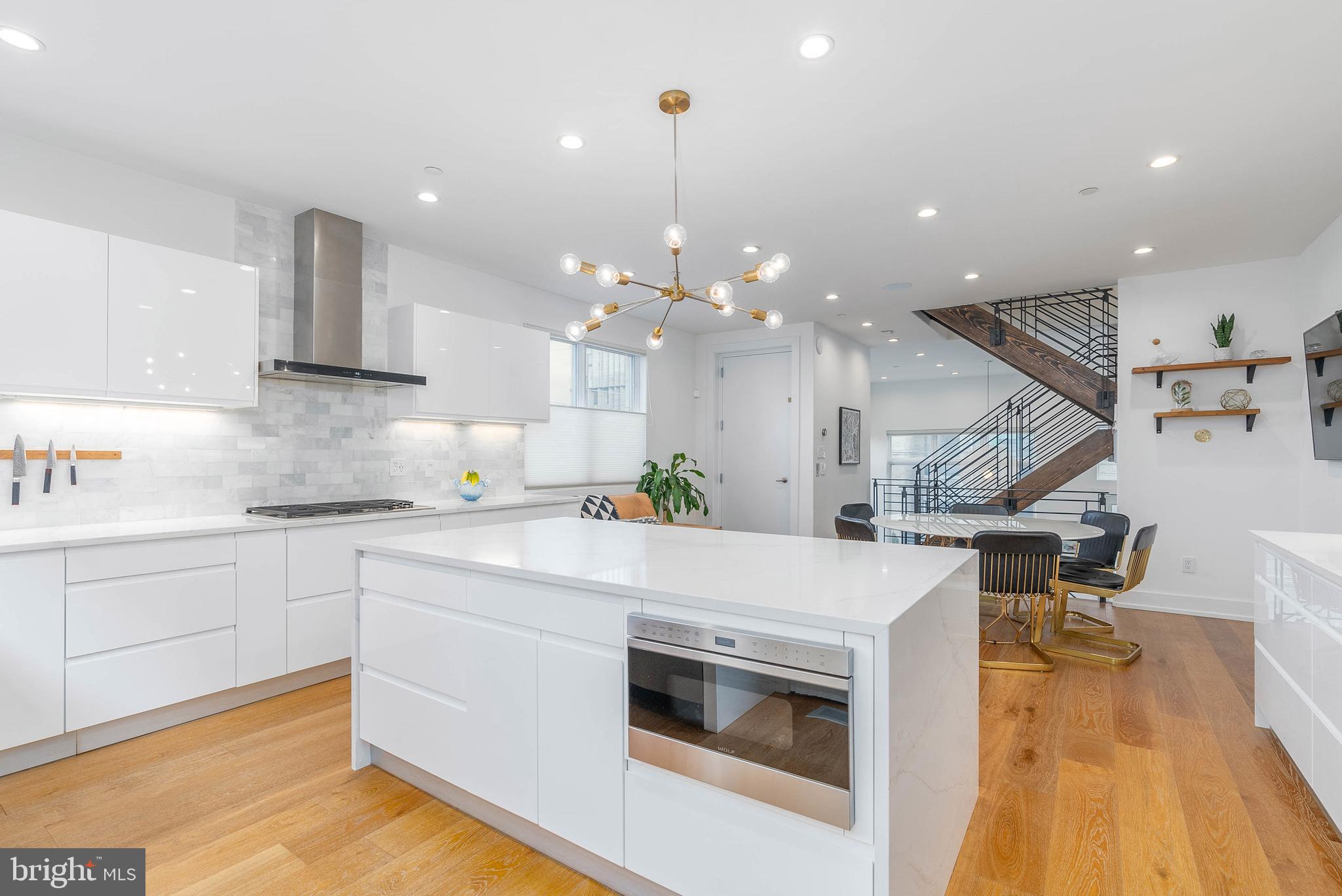 1338 KATER STREET 42