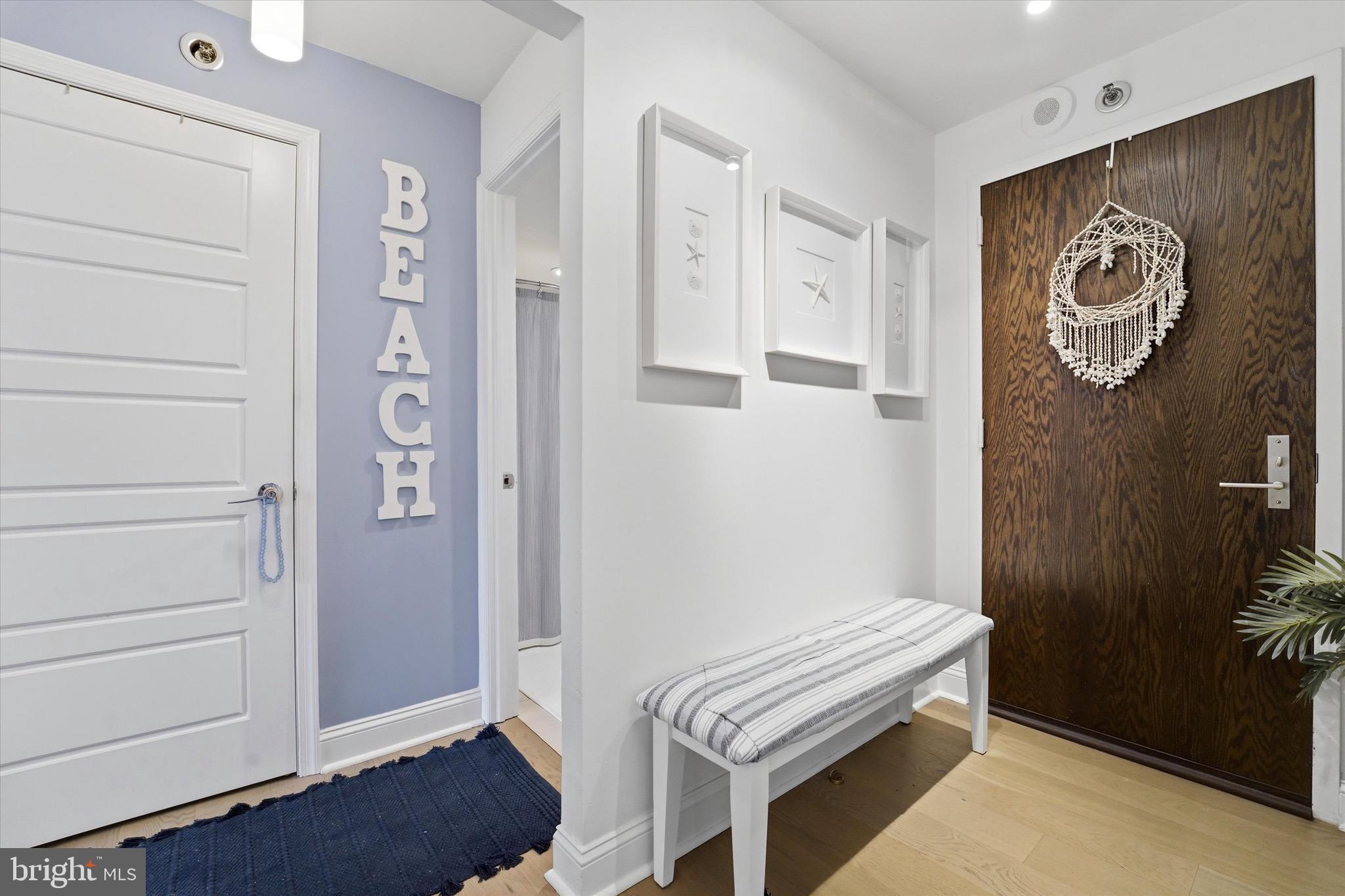 2018 WALNUT STREET 32 14CD
