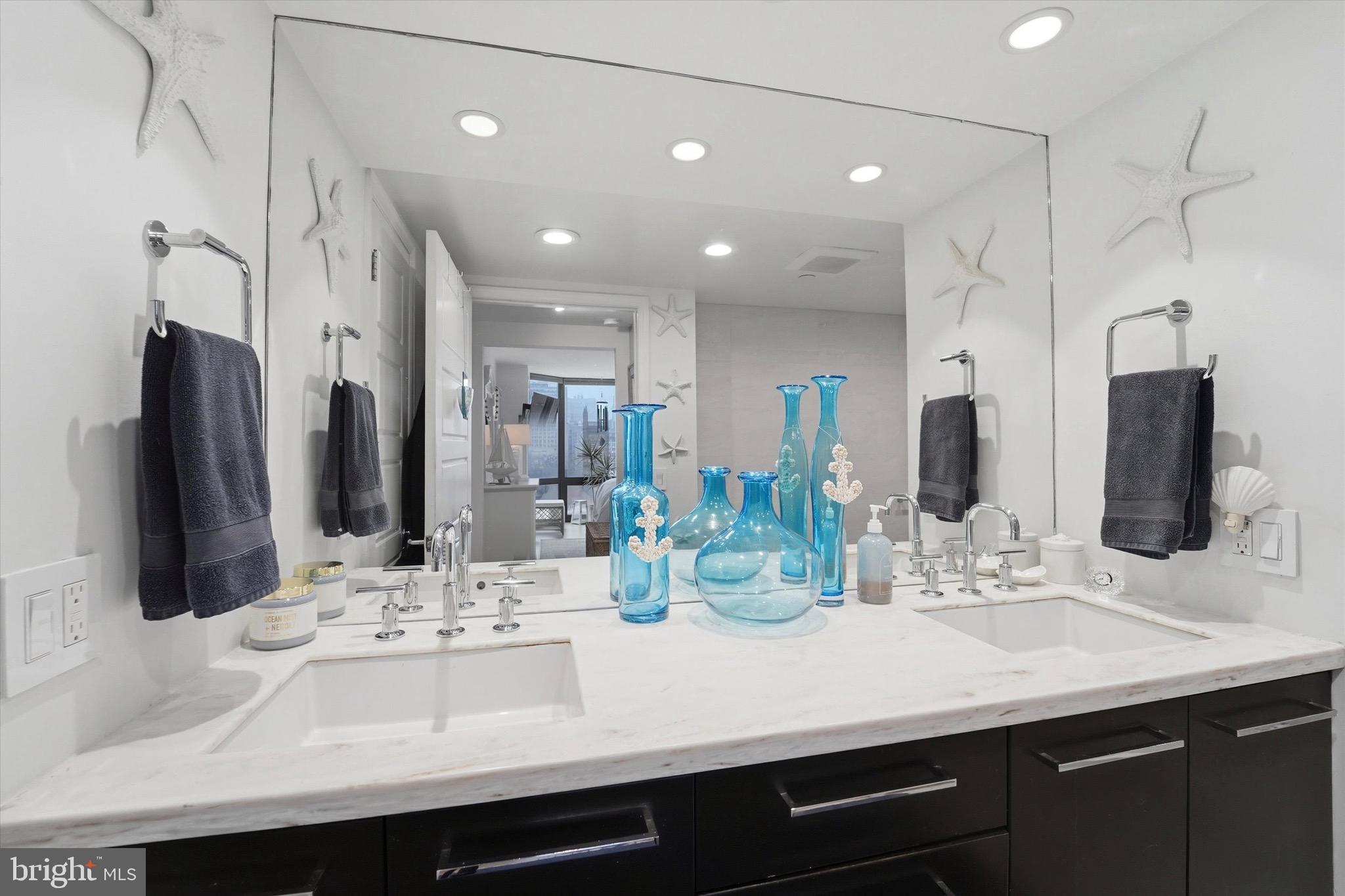 2018 WALNUT STREET 32 14CD