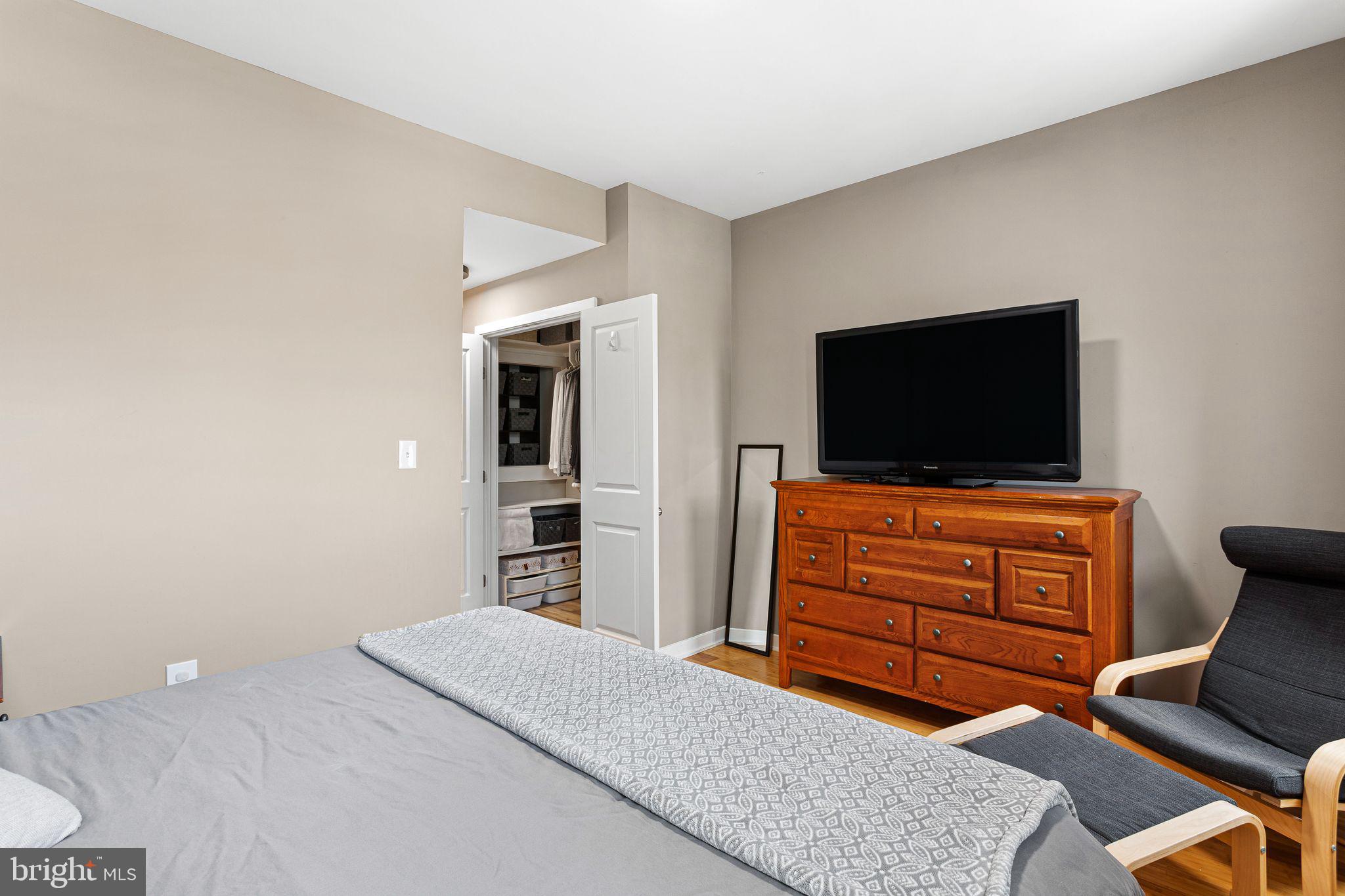 4618 PASCHALL AVENUE