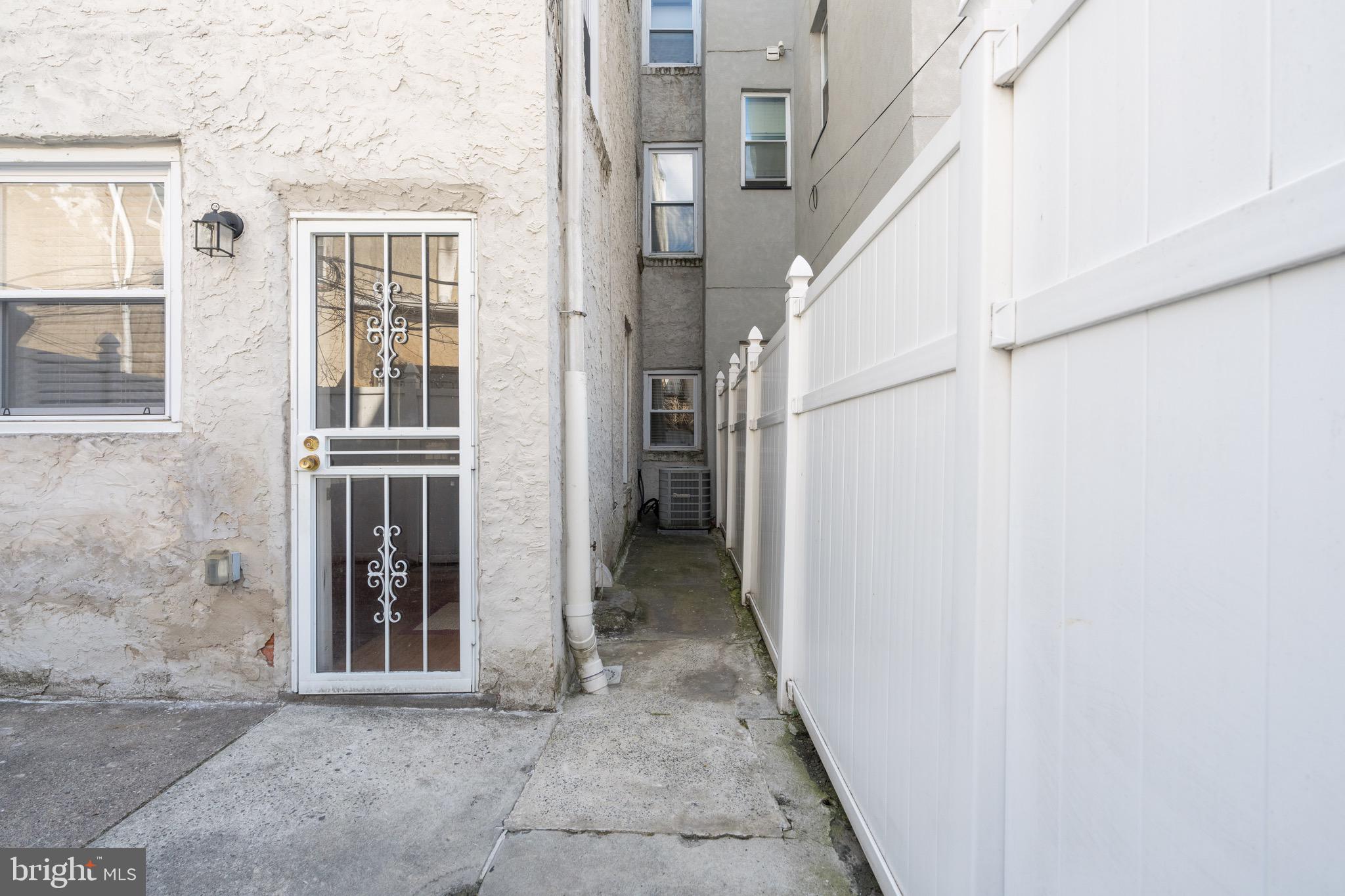 1531 SWAIN STREET