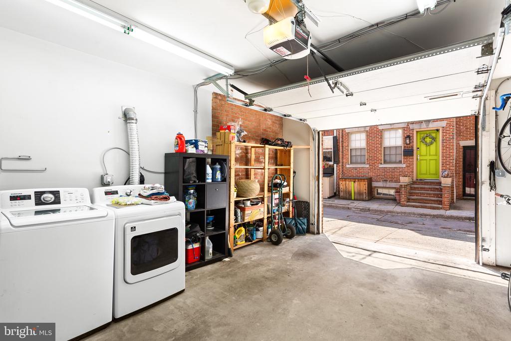 811 KATER STREET