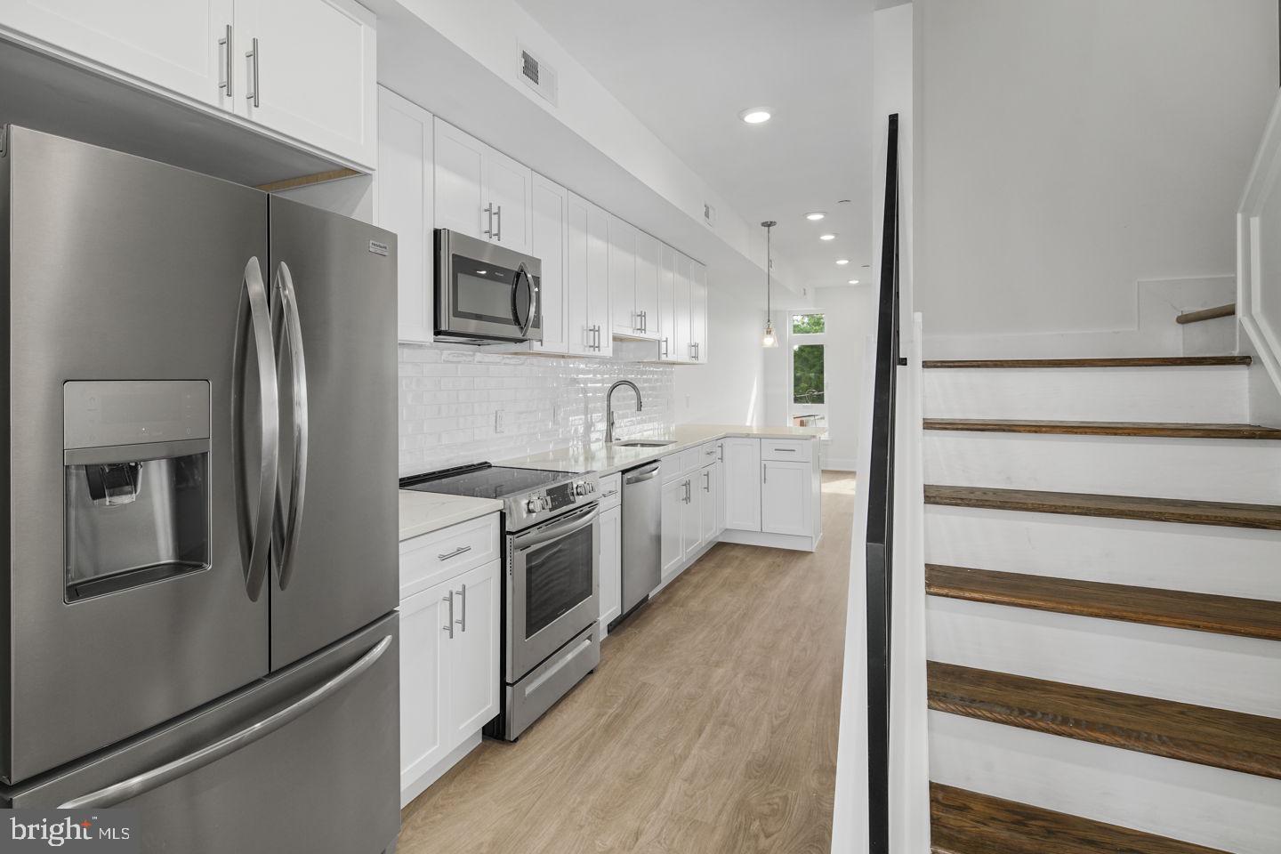 2721 FEDERAL STREET 3