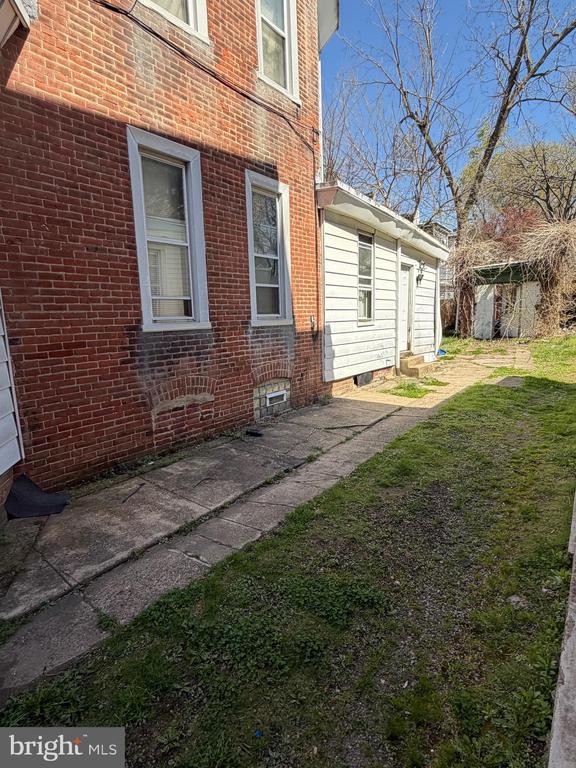 1007 ARROTT STREET