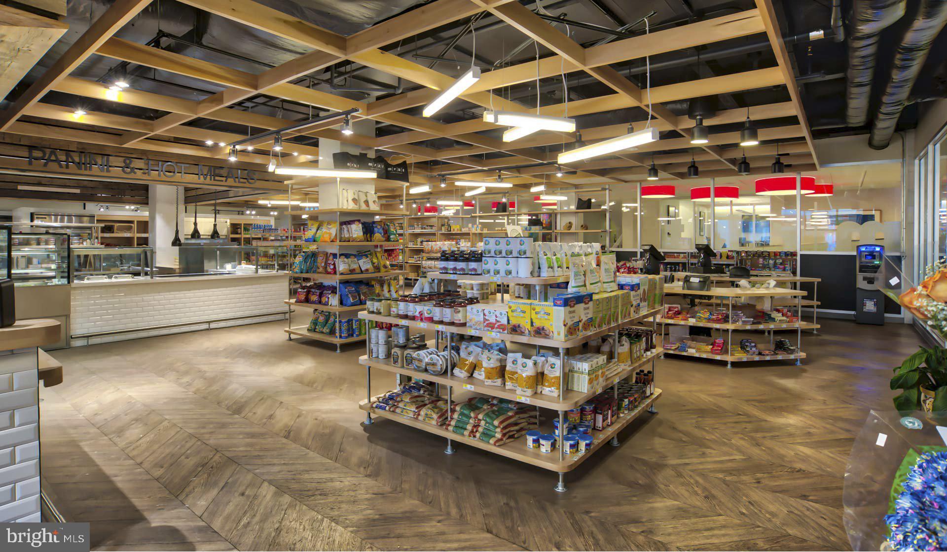 2200 BENJAMIN FRANKLIN PARKWAY N0401