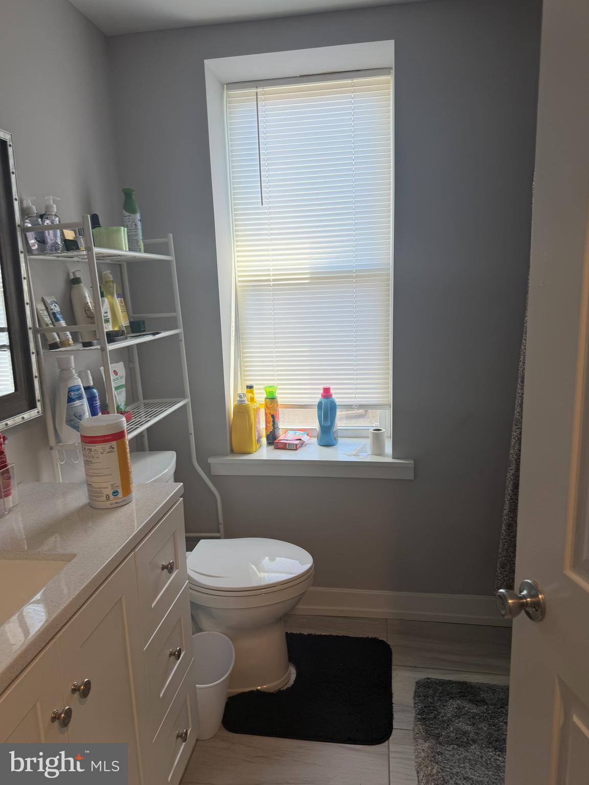 1617 POINT BREEZE AVENUE