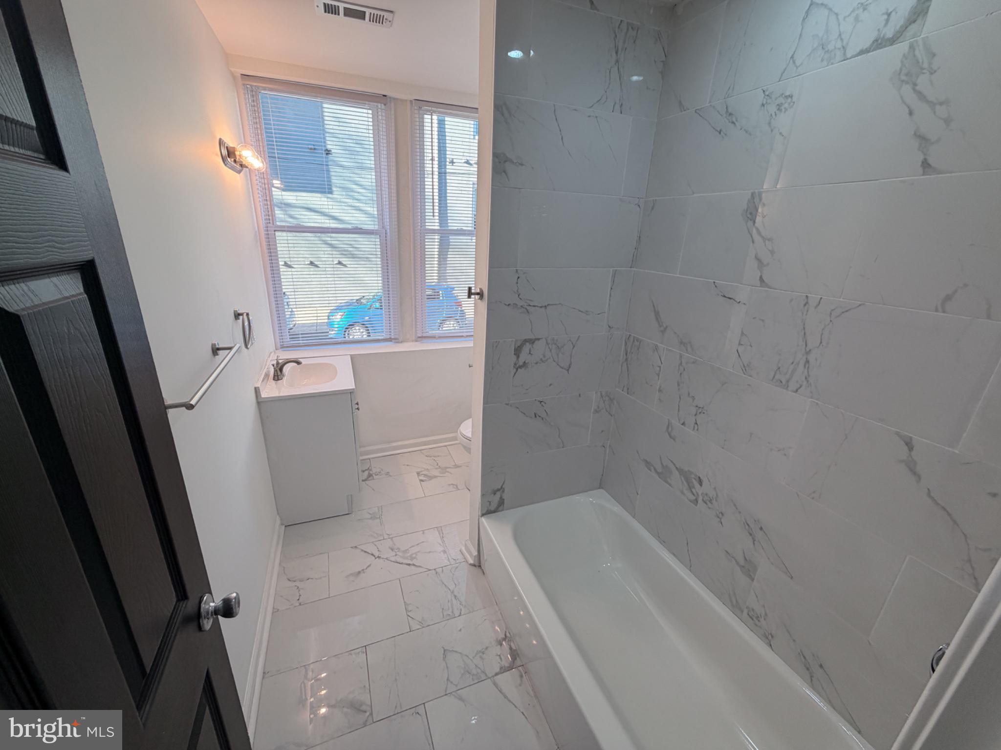 1621 N 33RD STREET UNIT 1