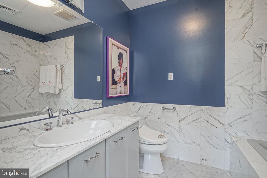 33 N 3RD STREET 4A