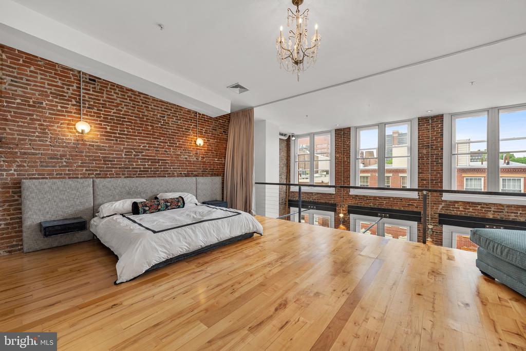 33 N 3RD STREET 4A