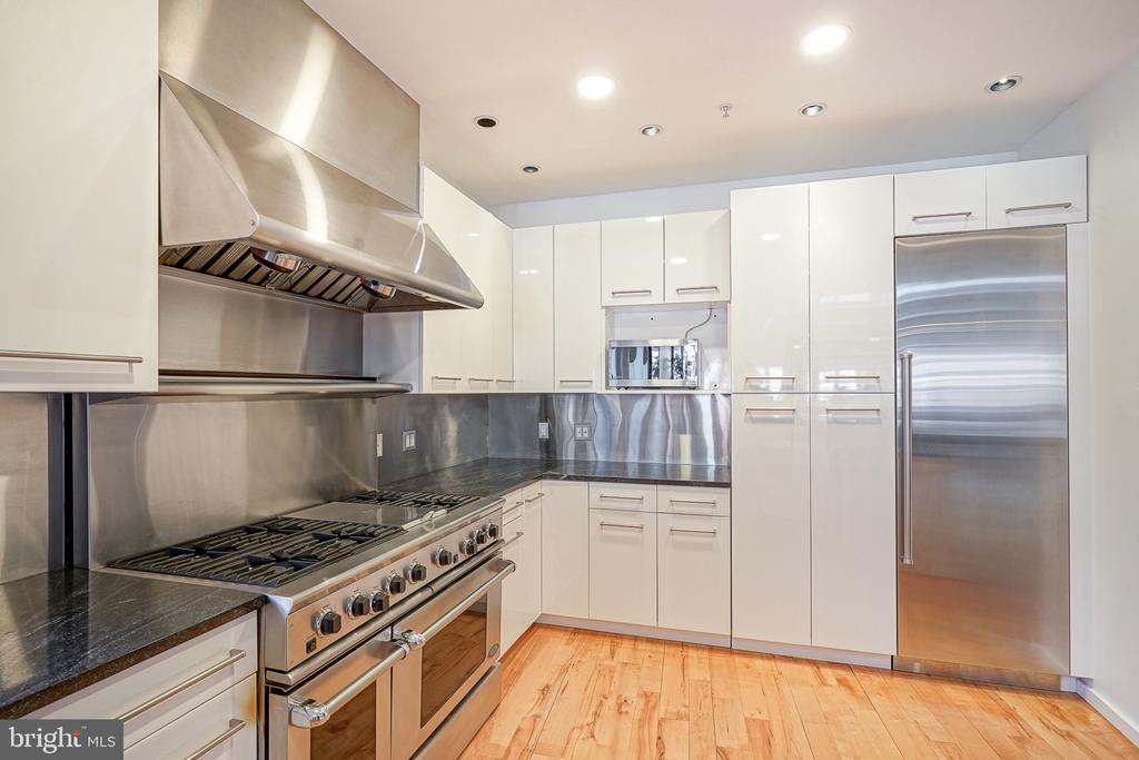 33 N 3RD STREET 4A