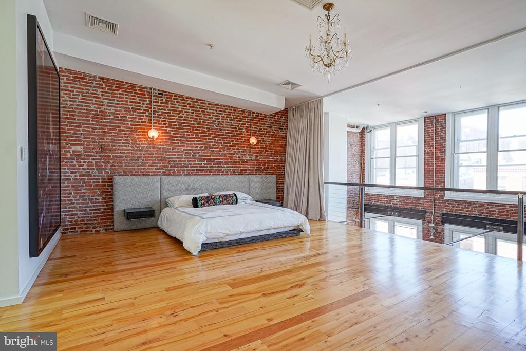 33 N 3RD STREET 4A