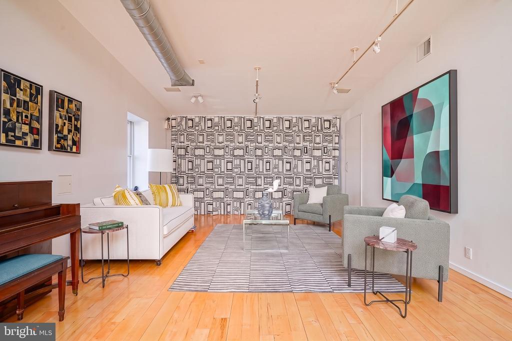 33 N 3RD STREET 4A