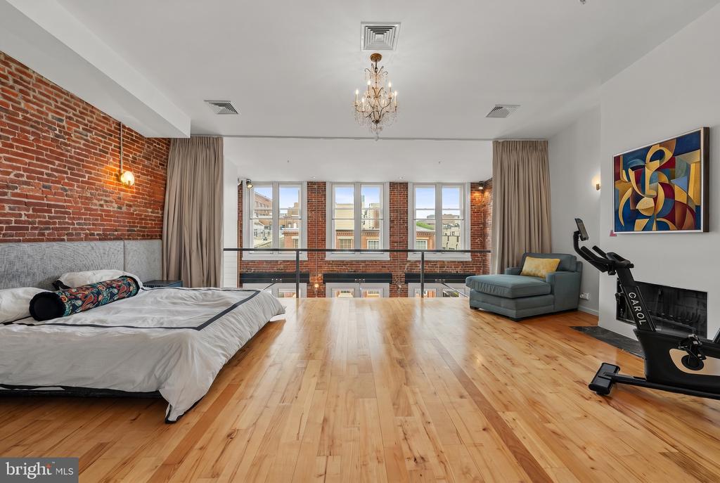 33 N 3RD STREET 4A