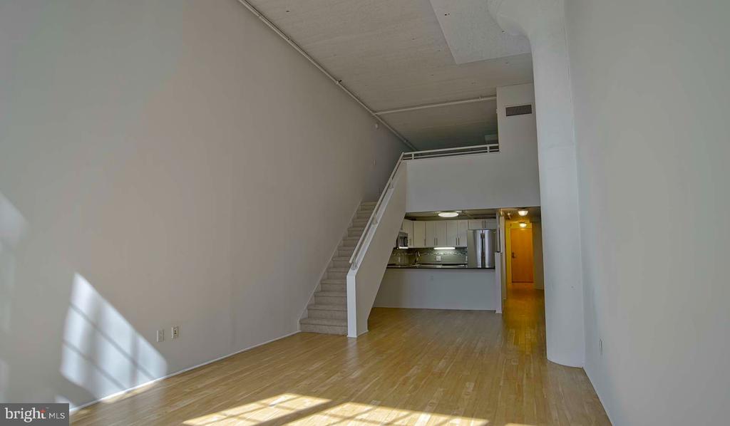 2300 WALNUT STREET 725