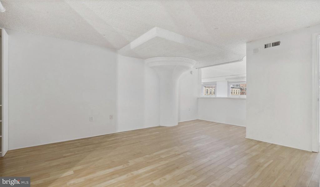 2300 WALNUT STREET 725