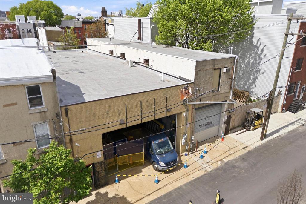 2124 E ARIZONA STREET 32