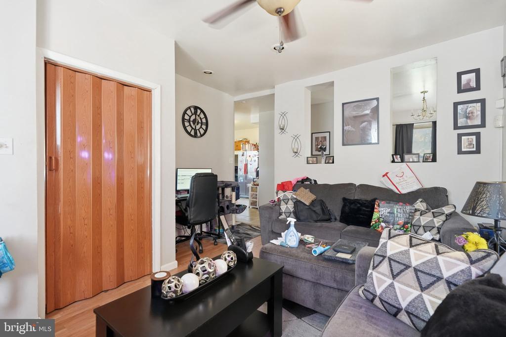 7529 FORREST AVENUE 31