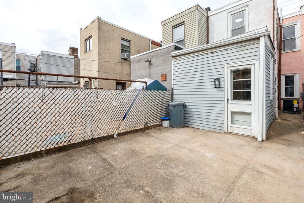 3111 GAUL STREET