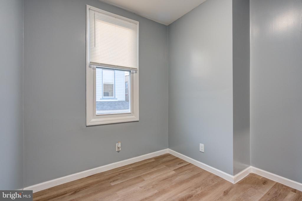2010 S CHADWICK STREET