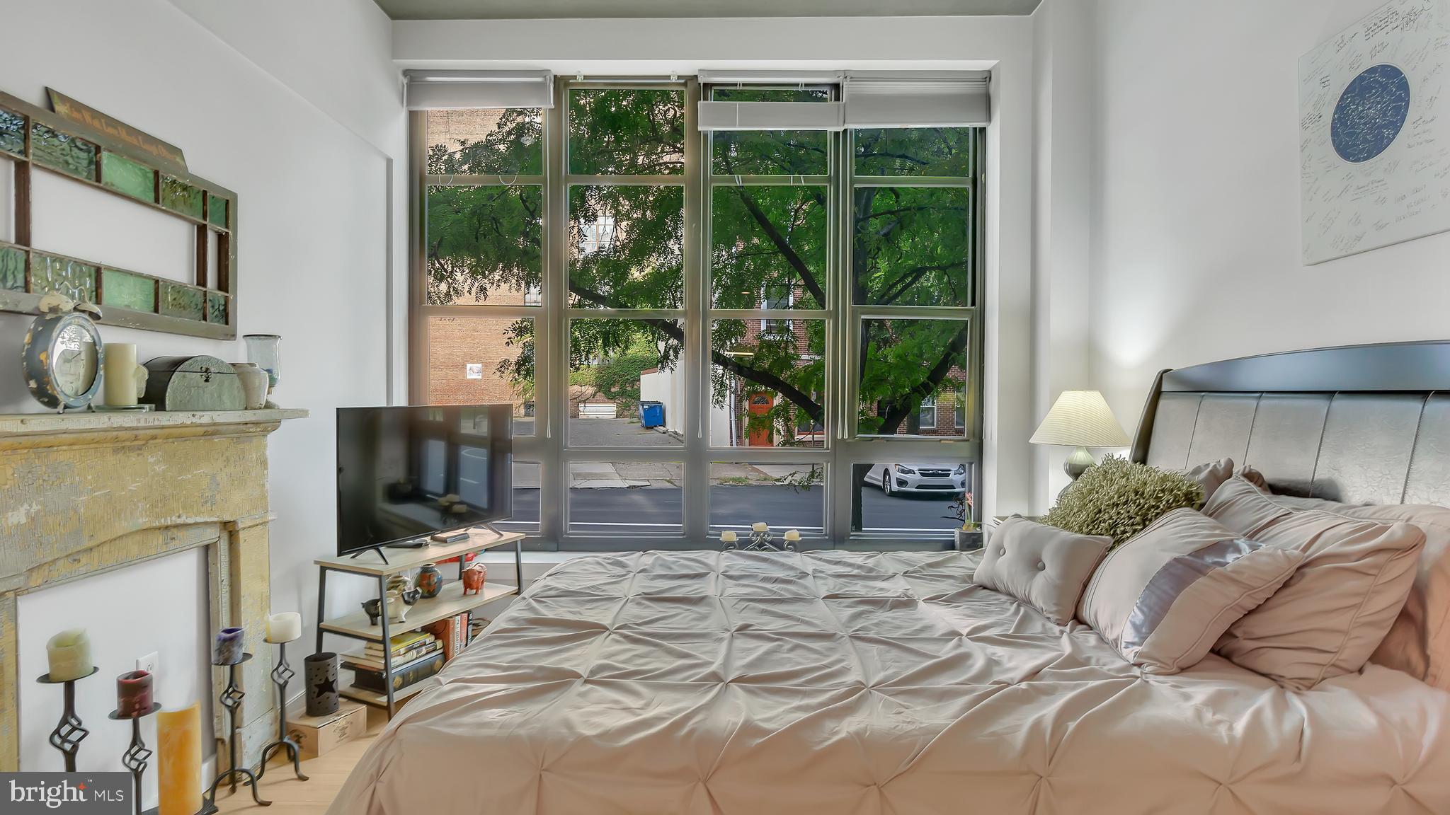 317 VINE STREET 109